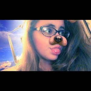 Meet your Posher, Lauryn